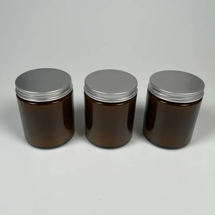 Świeca sojowa zapachowa w szkle brązowym  - bawełniany knot 180 ml